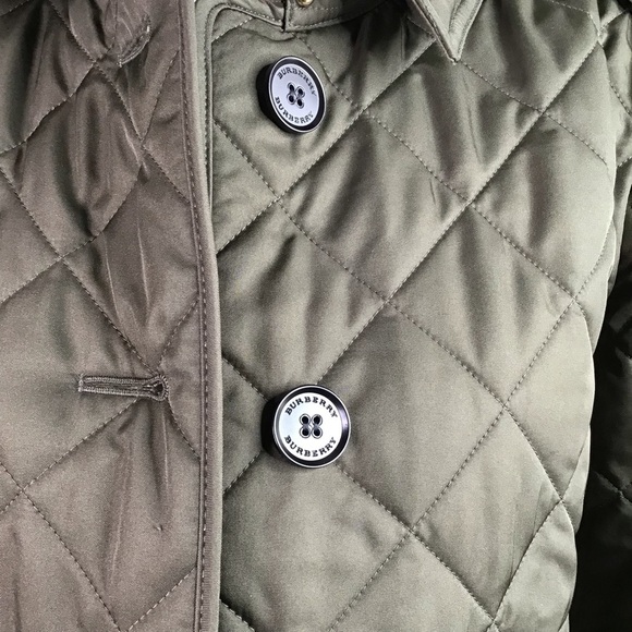 Burberry quilted jacket nwt - Picture 3 of 15